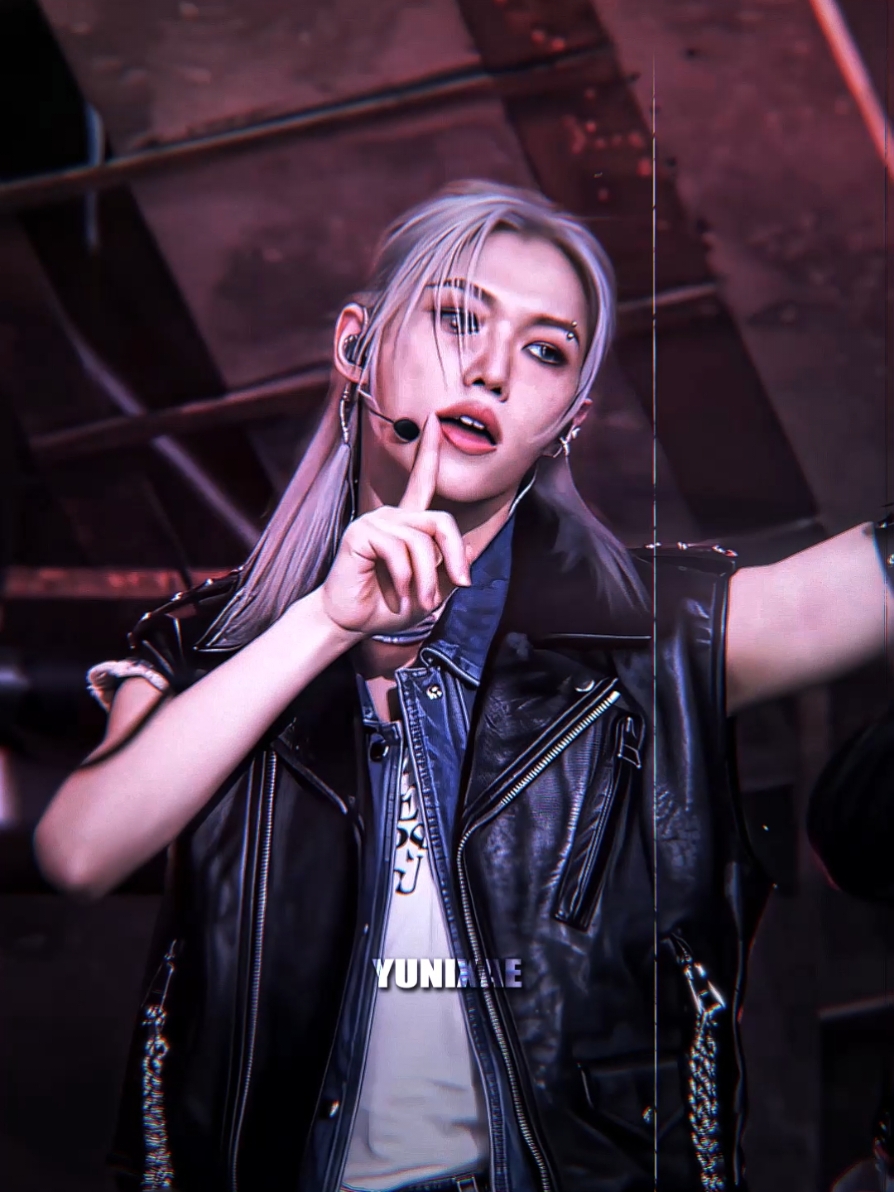 @𝐘𝐔𝐍𝐈𝐗𝐀𝐄⋆