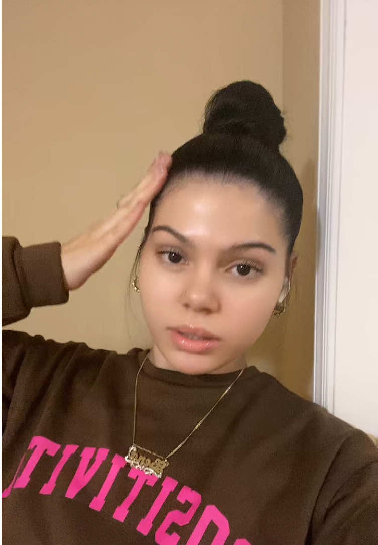 @Lena🤍