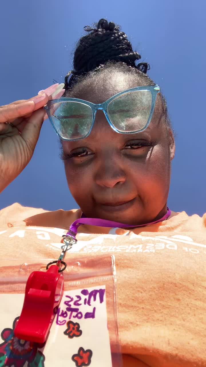 @JUICYYYTOYA
