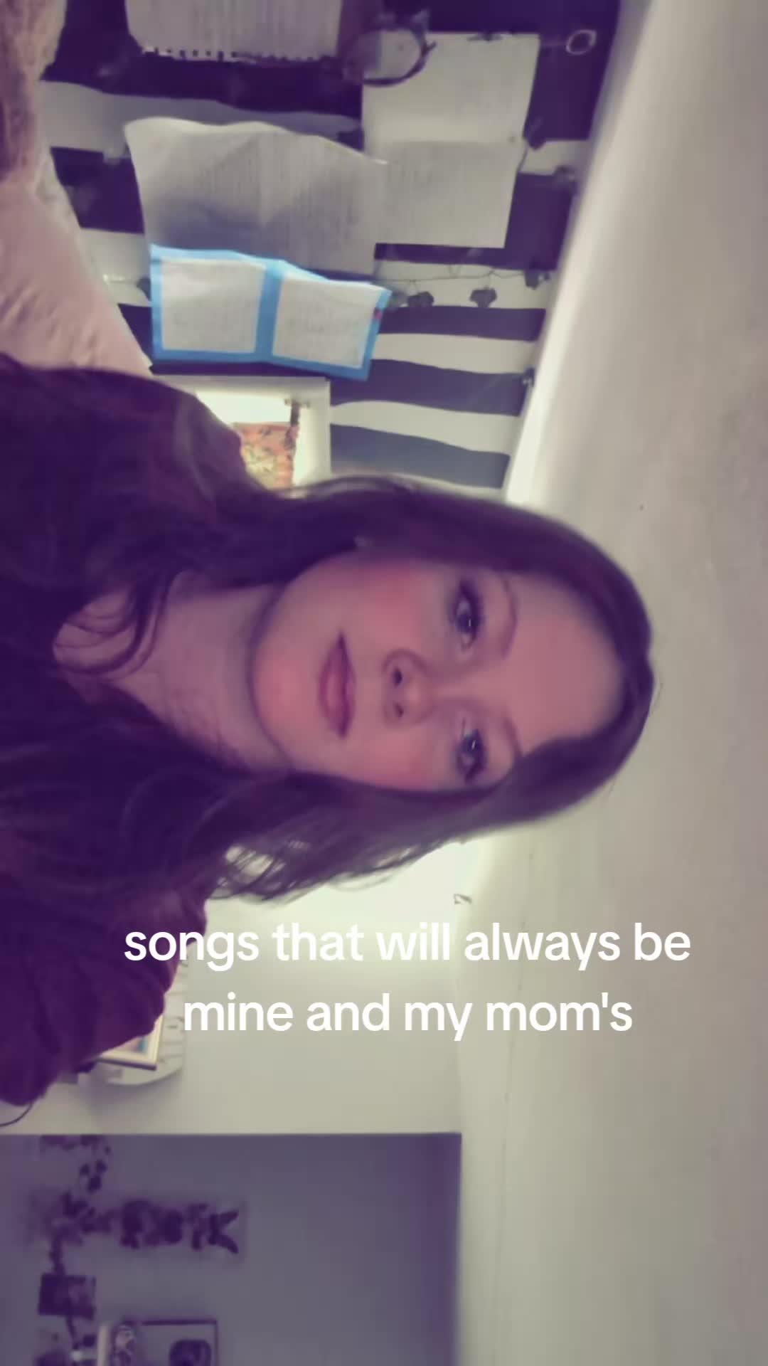 @XOXO