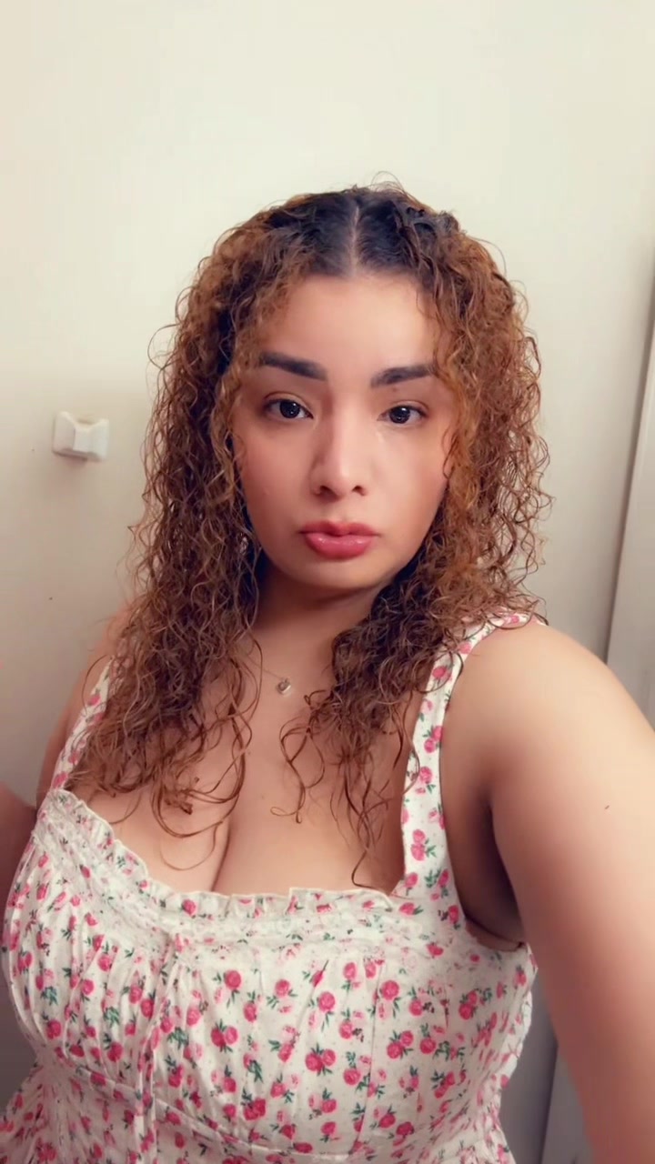 @Laurita Brito