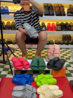 @HẬU Bán Dép