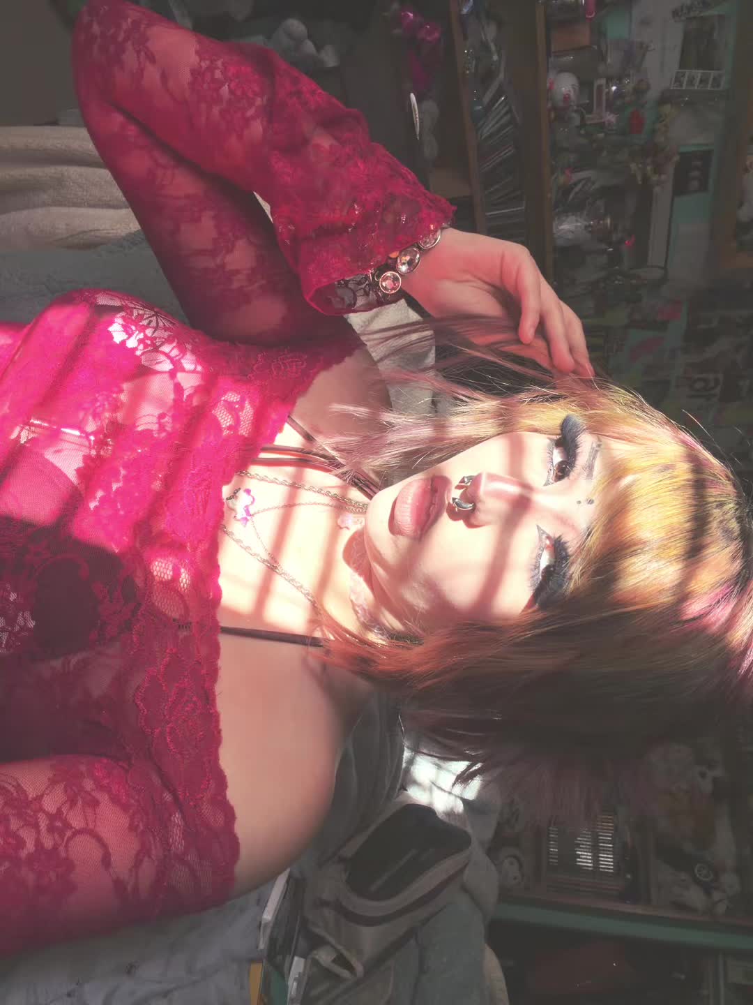 @☥