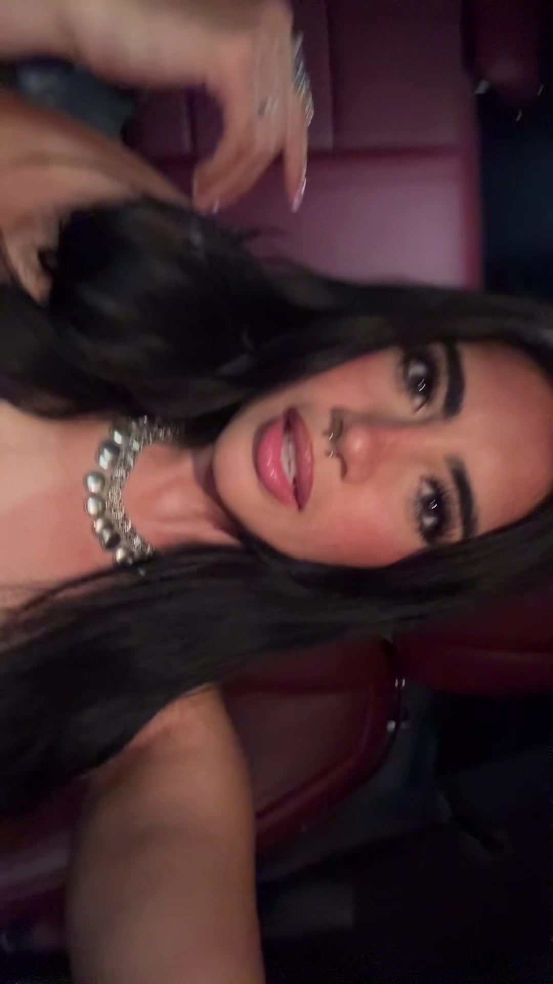 @Damaris