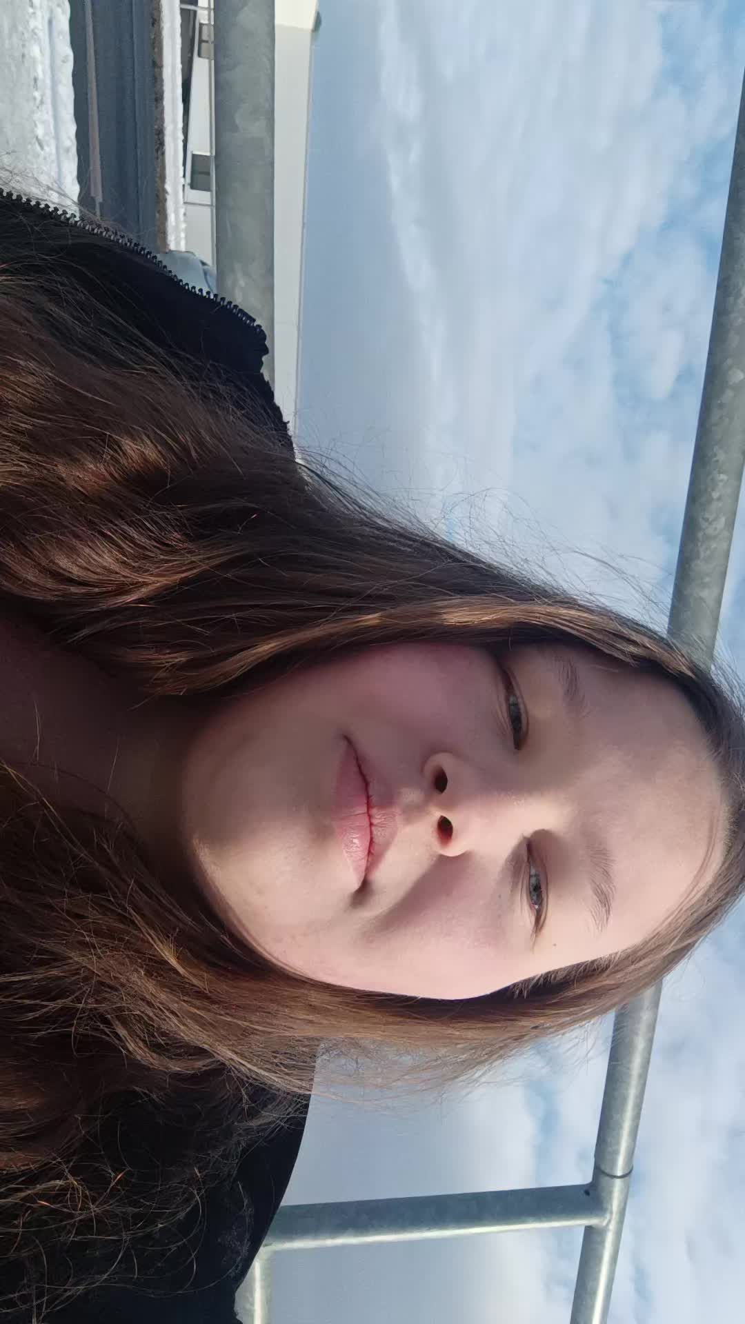@Angelina💕