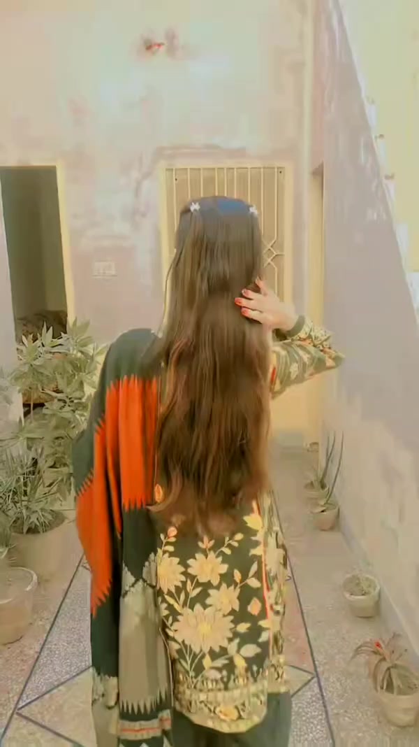 @Kکنزا روشن 👸🇵🇰R