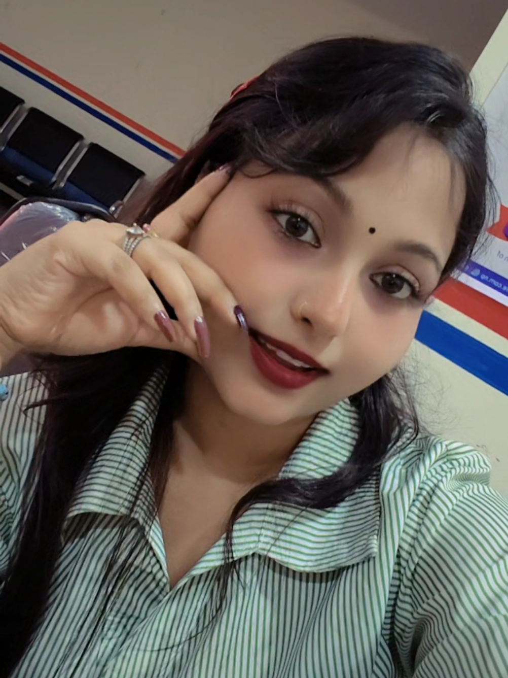 @𝐏𝐫𝐢𝐲𝐚𝐧𝐬𝐡𝐮 𝐒𝐍𝐋𝐈💫