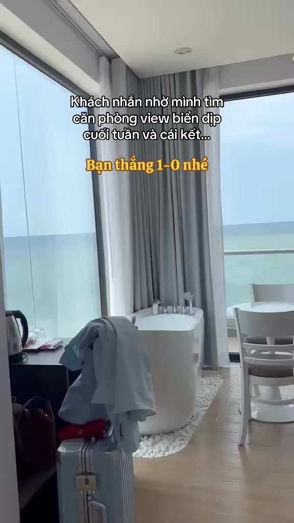 @Đức Booking Ph&uacute; Qu&yacute;