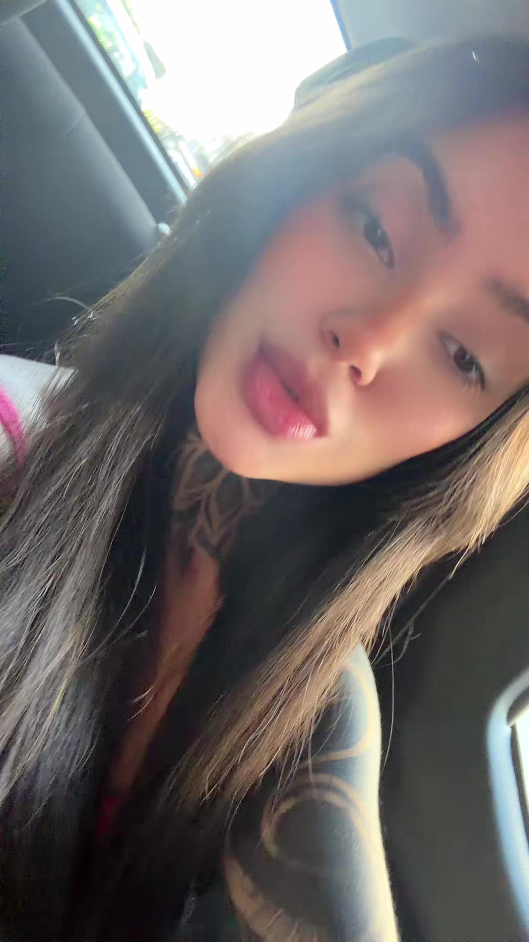 @Isabella