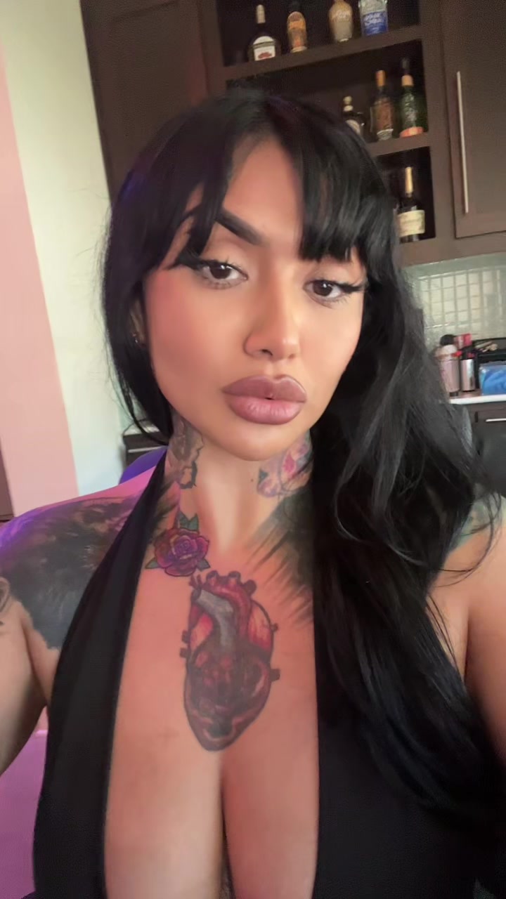 @ItsGiaaa🍒