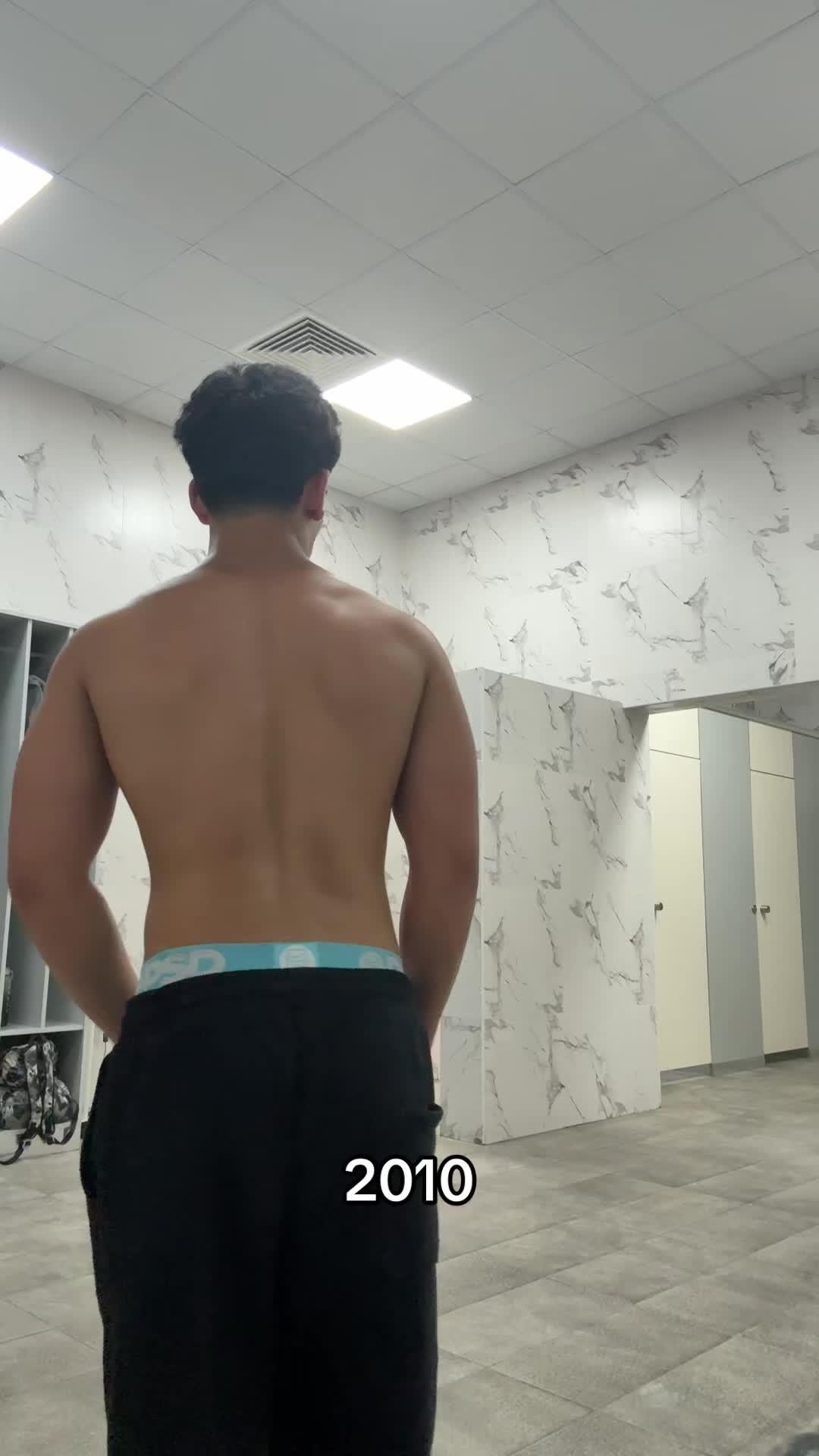 @Mo
