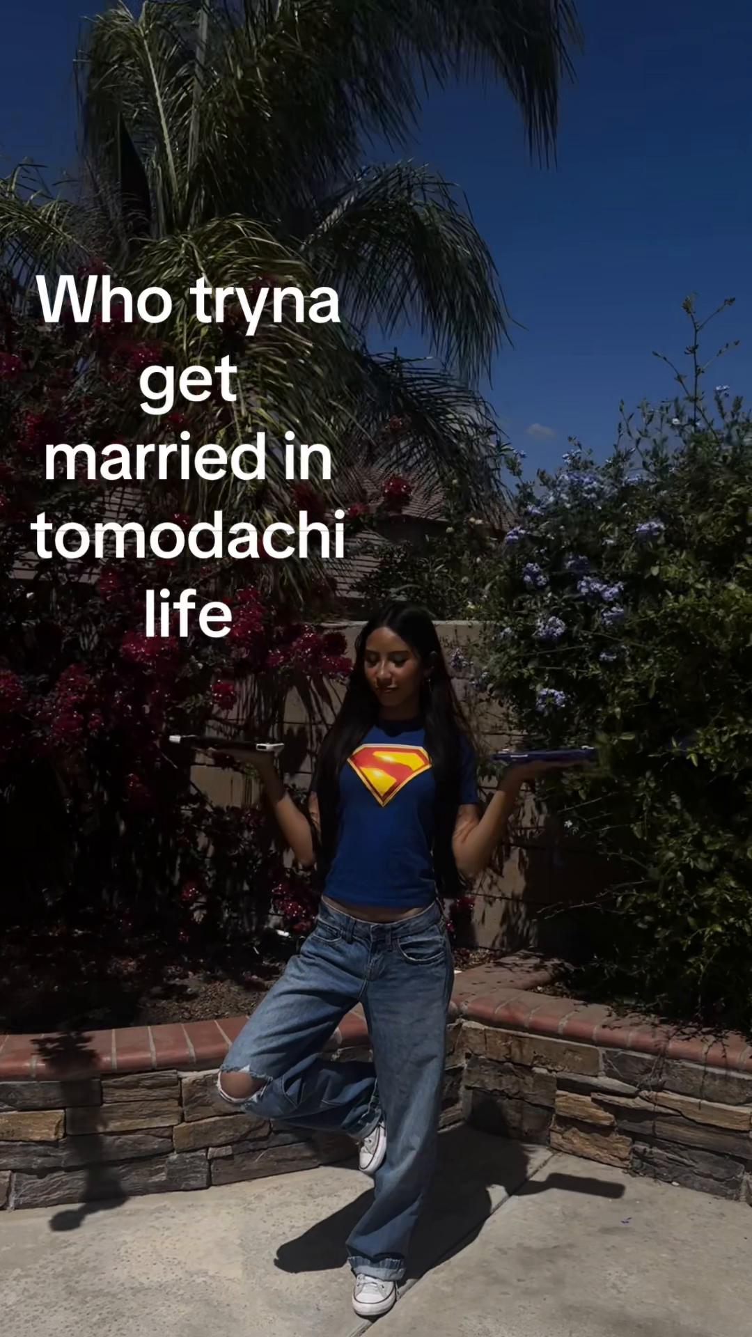 @twinkletoespoosay