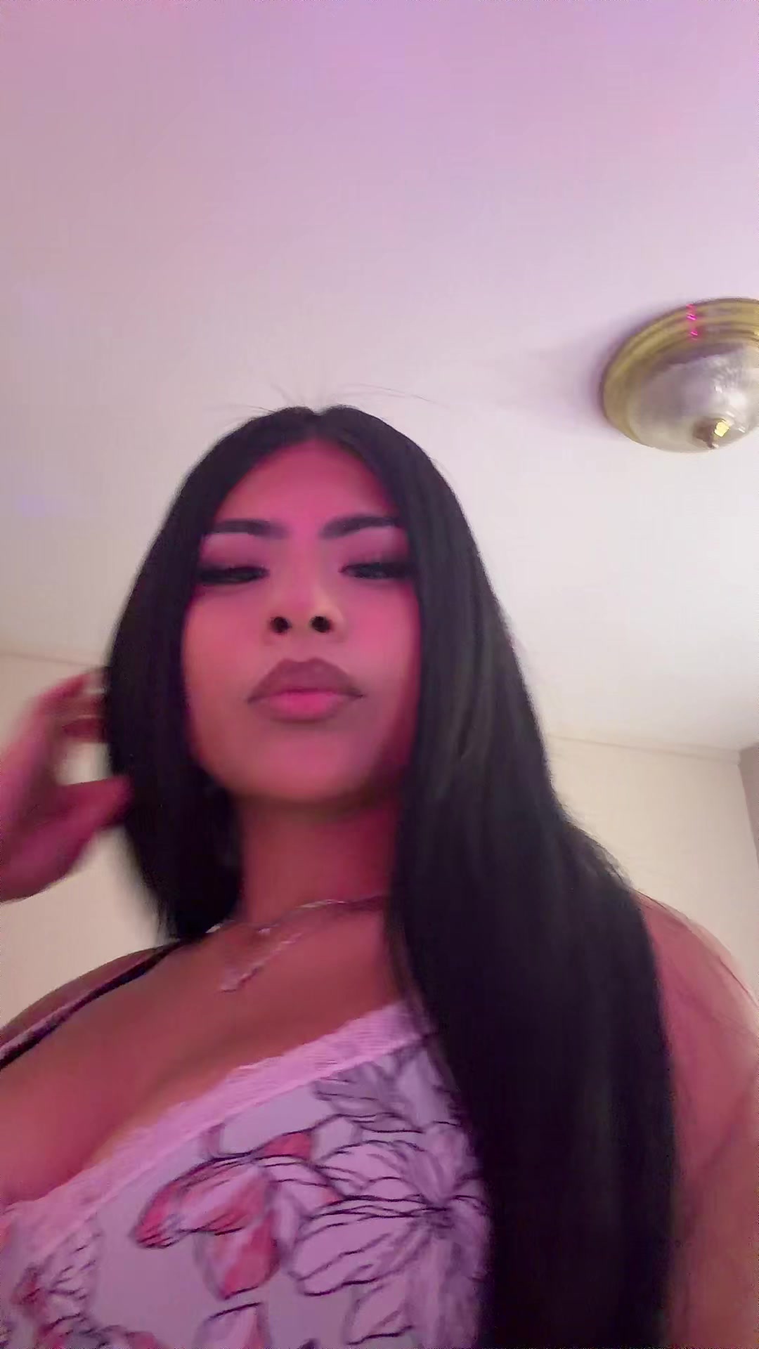 @xoxoluvnadiaa
