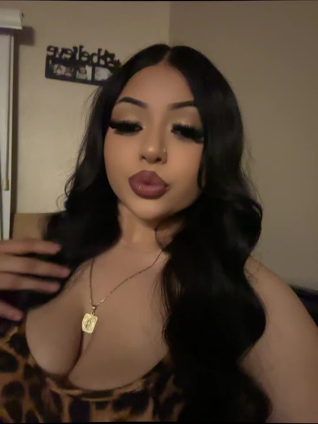 @𝑴💋
