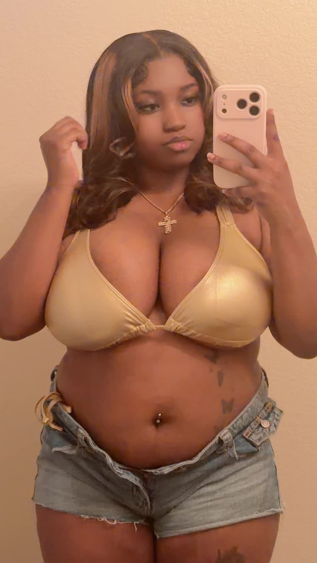 @Amber <3