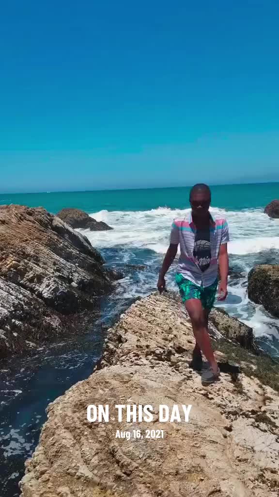 @OlukuBiscuit