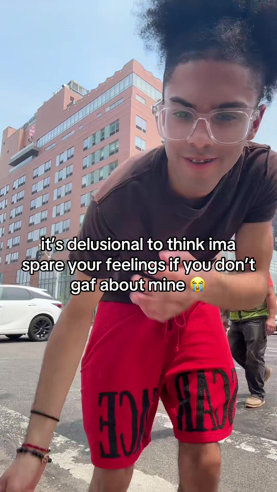 @derekyb