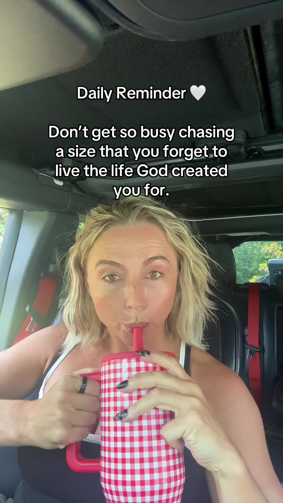 @Lindsey Boler | wellness coach