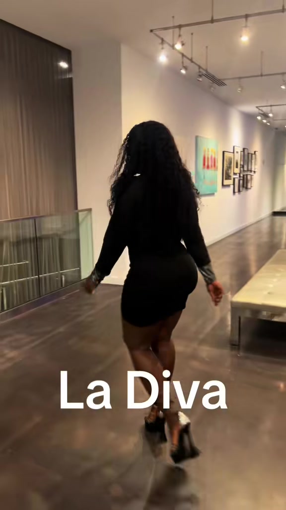@La Diva Dollars La Daronne