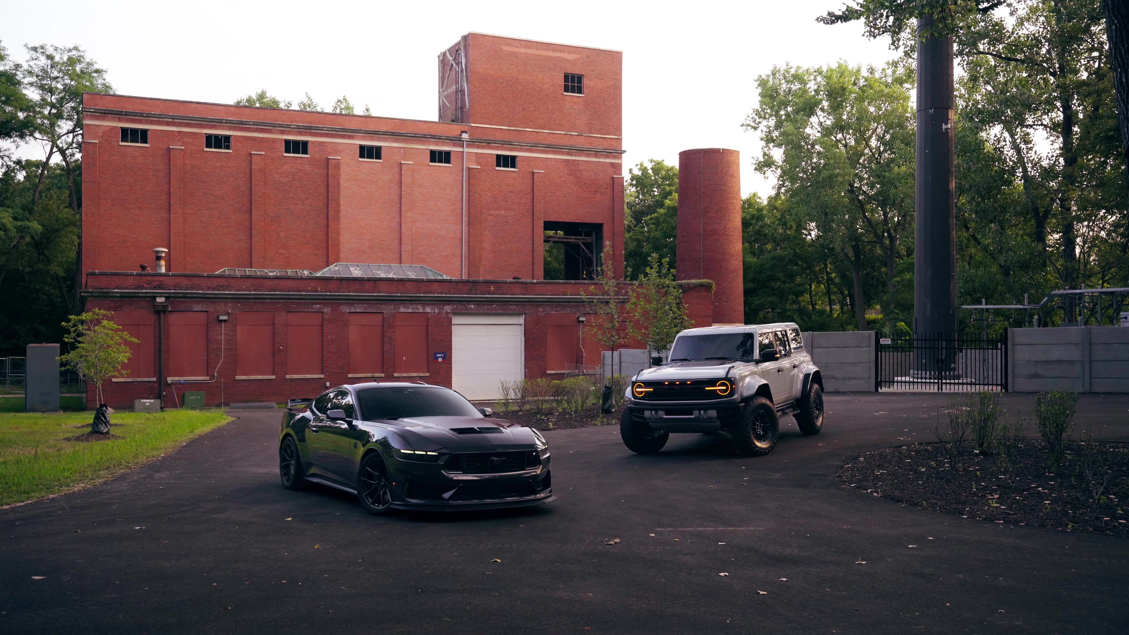 @Schwartz Auto Photography
