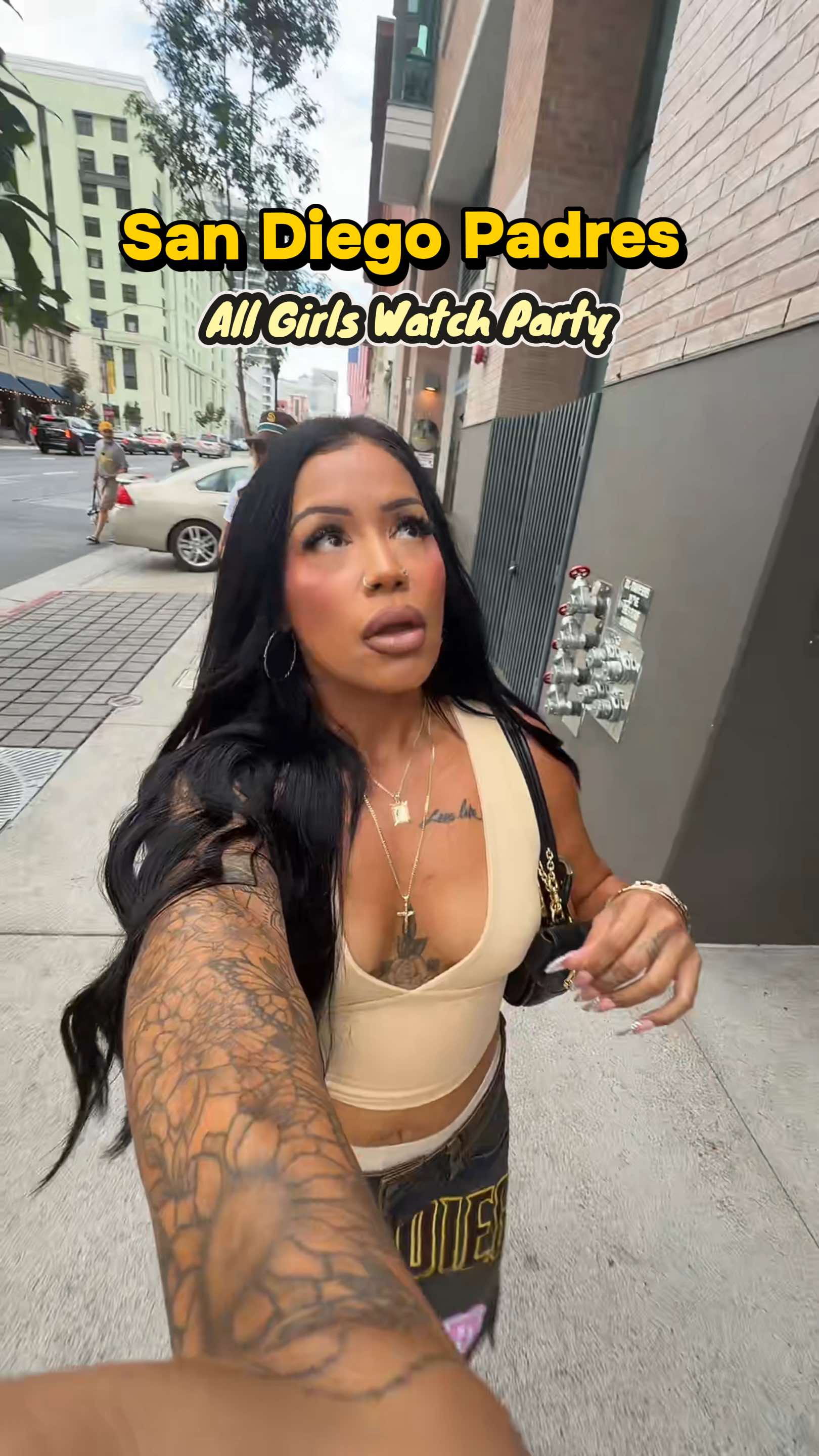 @Glo