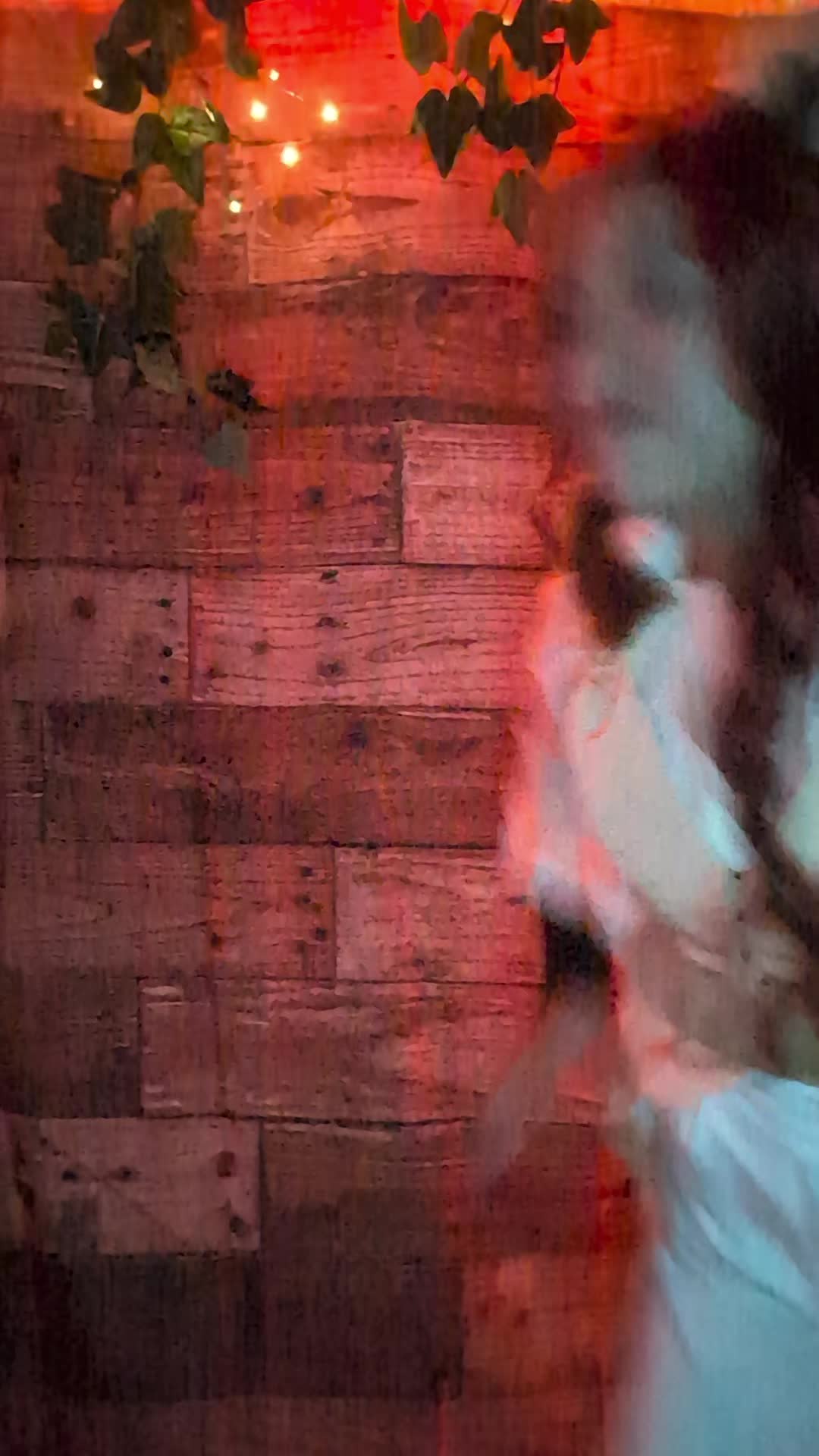 @redbowen