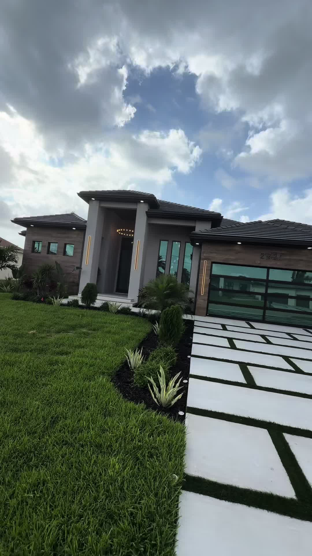 @marelis_veloz_realtor