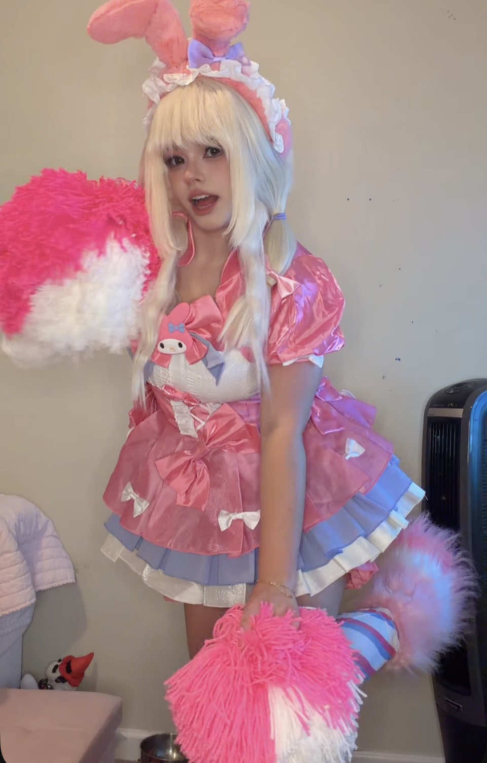@yoursonly_aurora