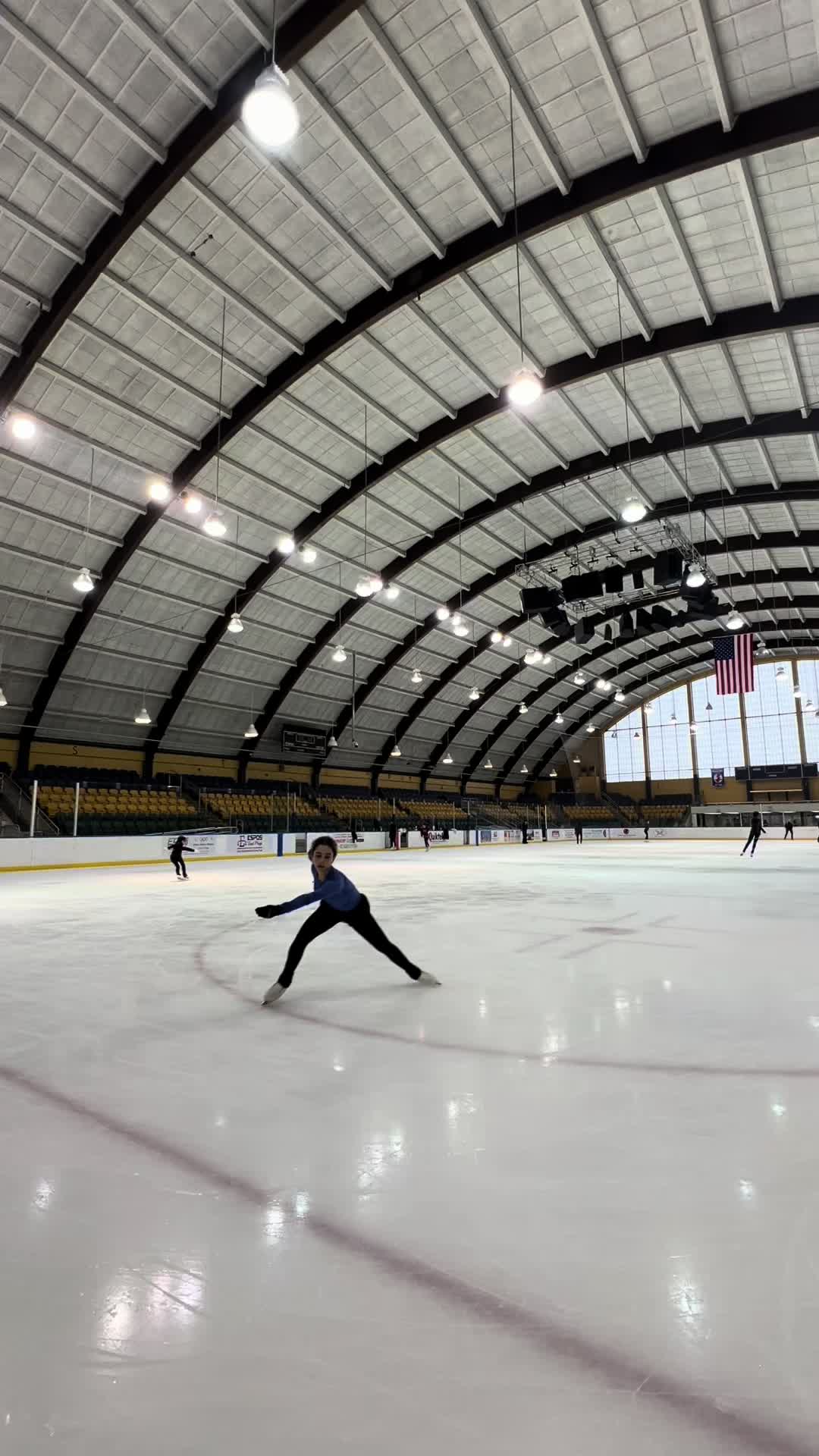 @mia🌟⛸️