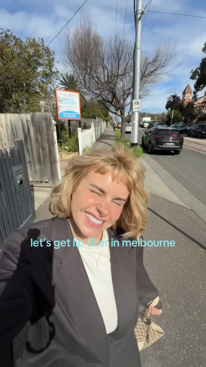 @courtneecrews