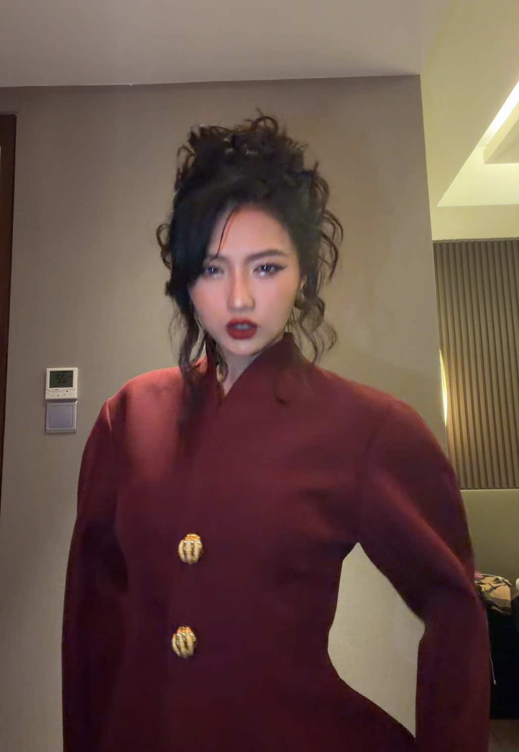 @Nana