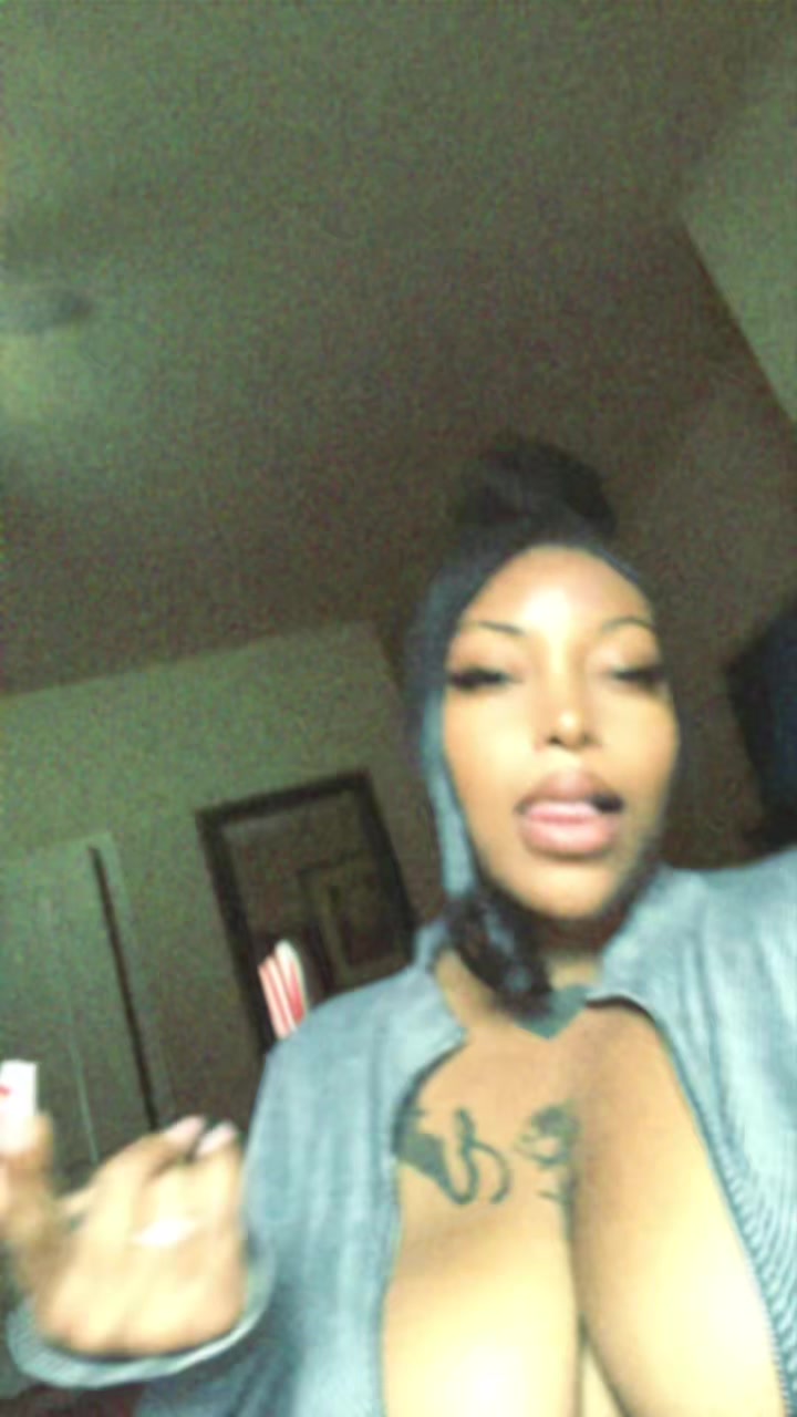 @MichikoInTheVille