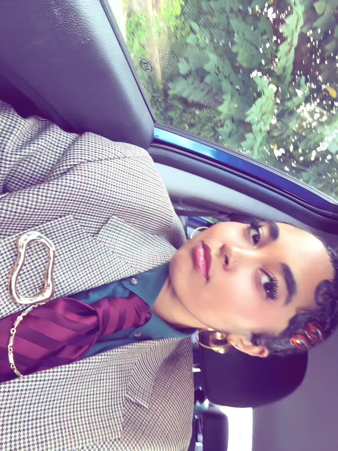 @J A Y A