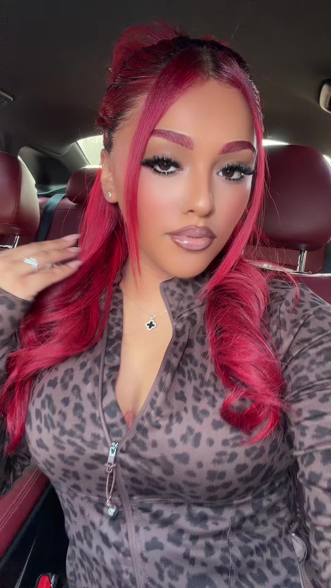 @arlyrivas
