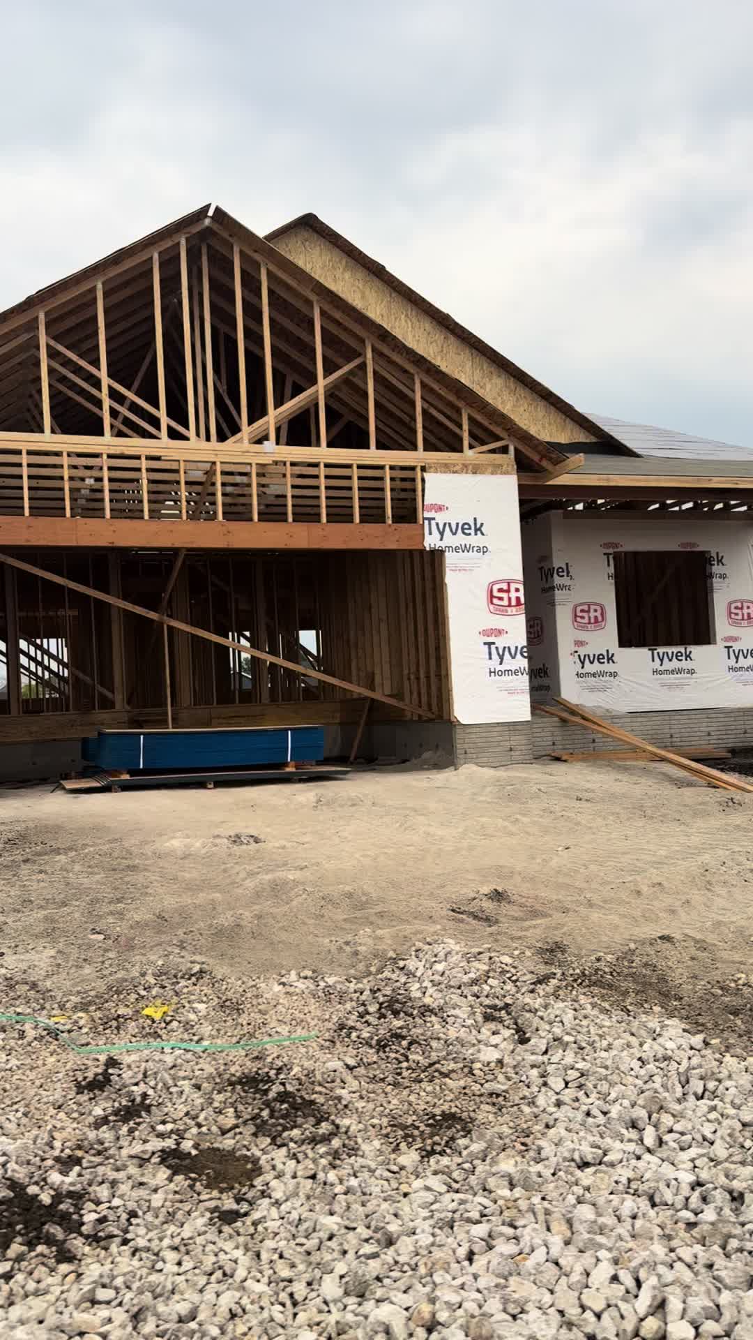 @Manny’s CI Exteriors LLC