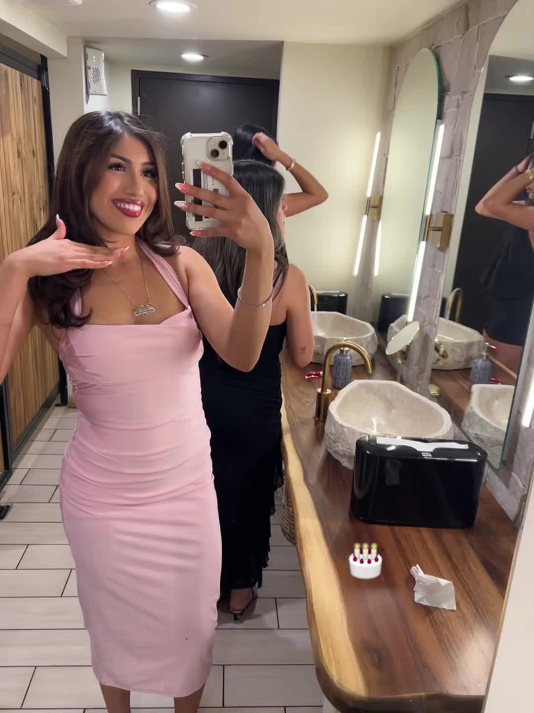 @ms.pinkglittersparkles