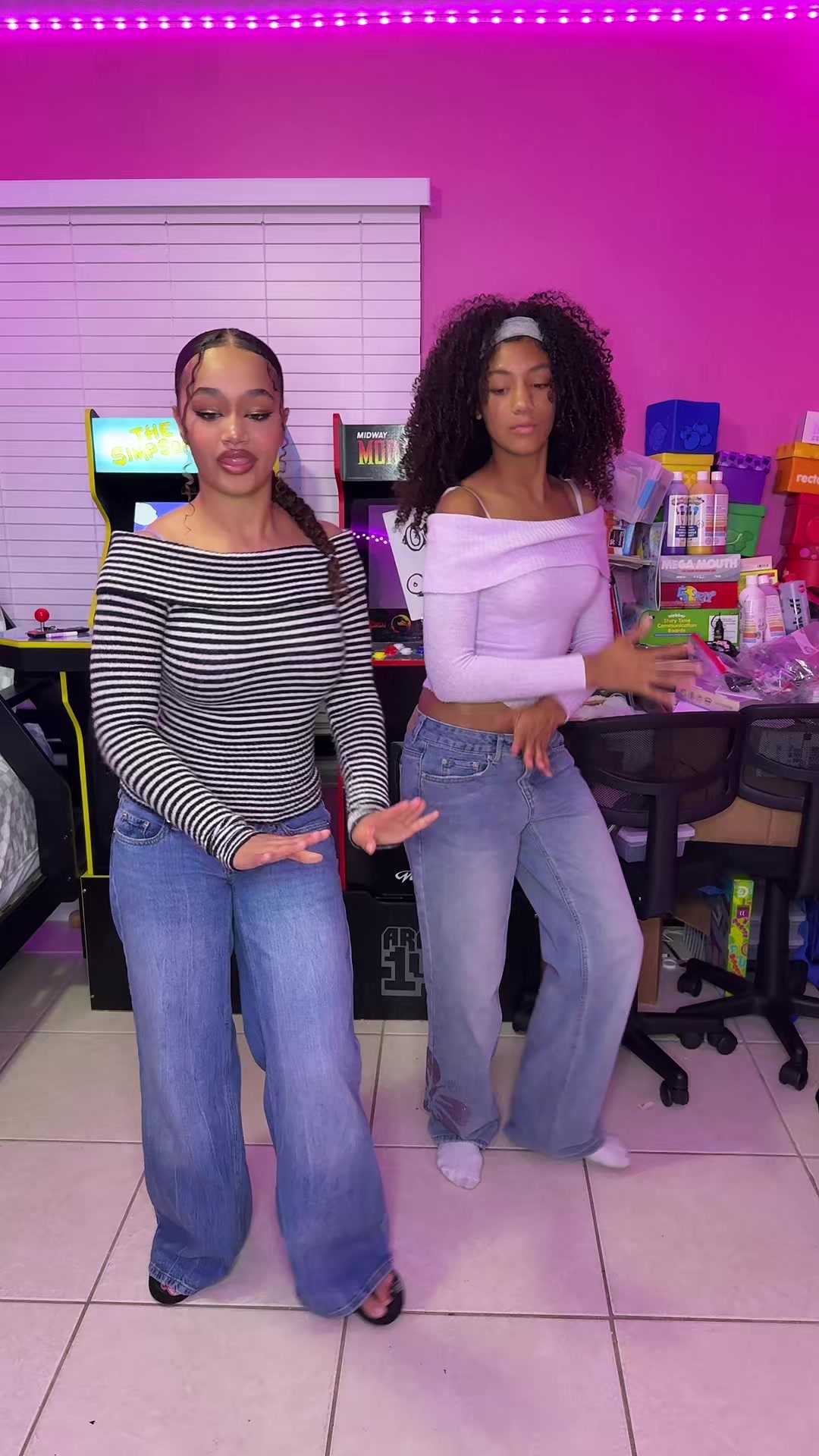 @DemDaddysGirls4