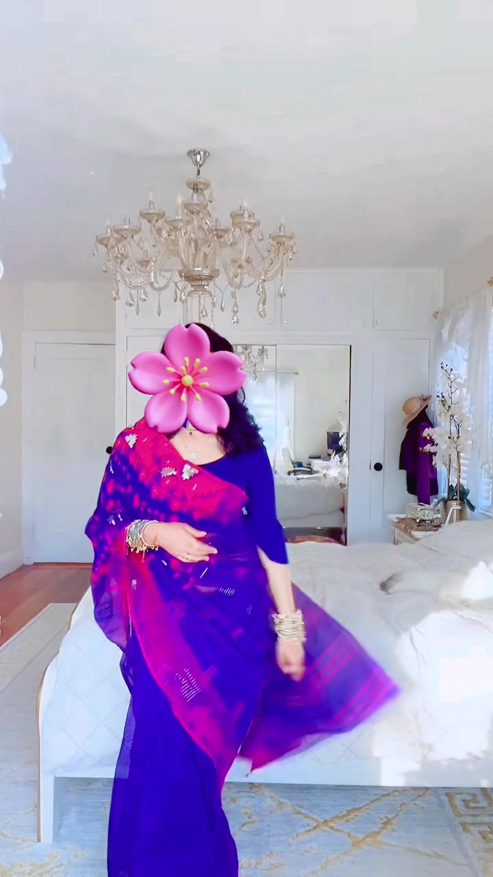@🕊️