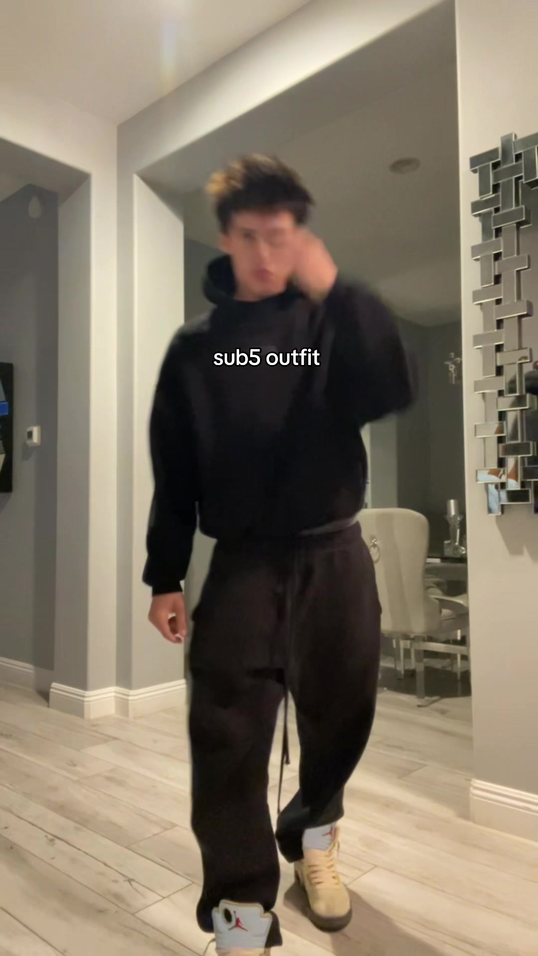 @sky