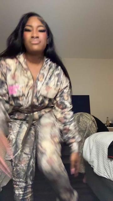 @BigAshh ๐ซฆ