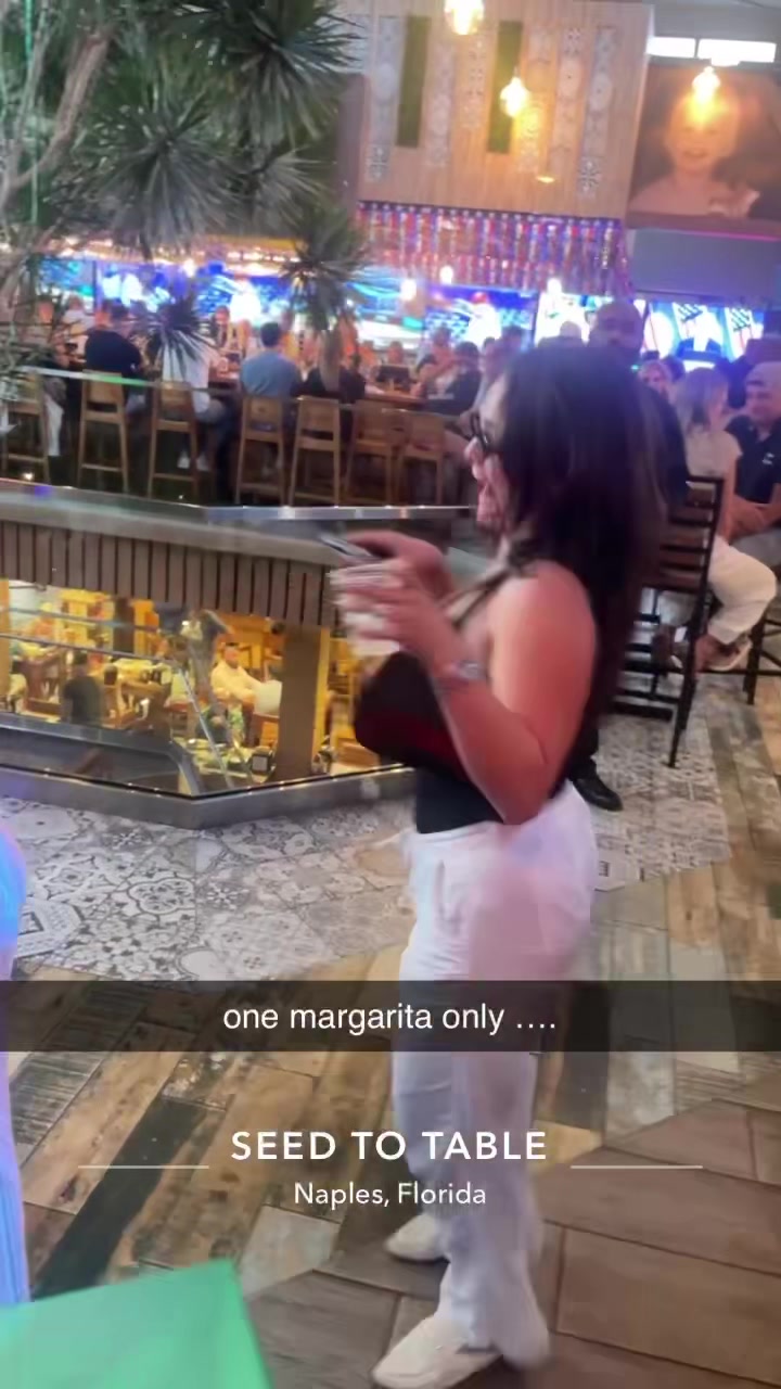 @Anastasiachristinee