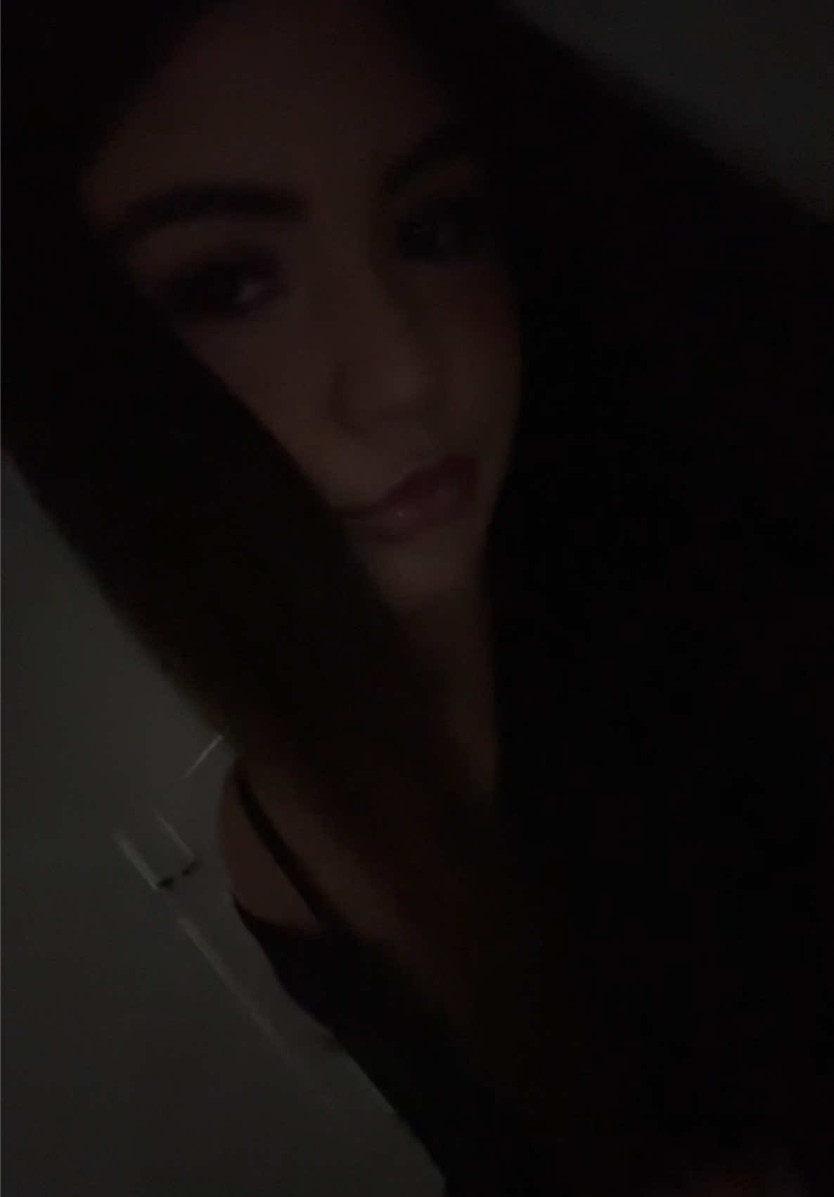 @𝐛𝐞𝐥𝐥𝐚 🦢