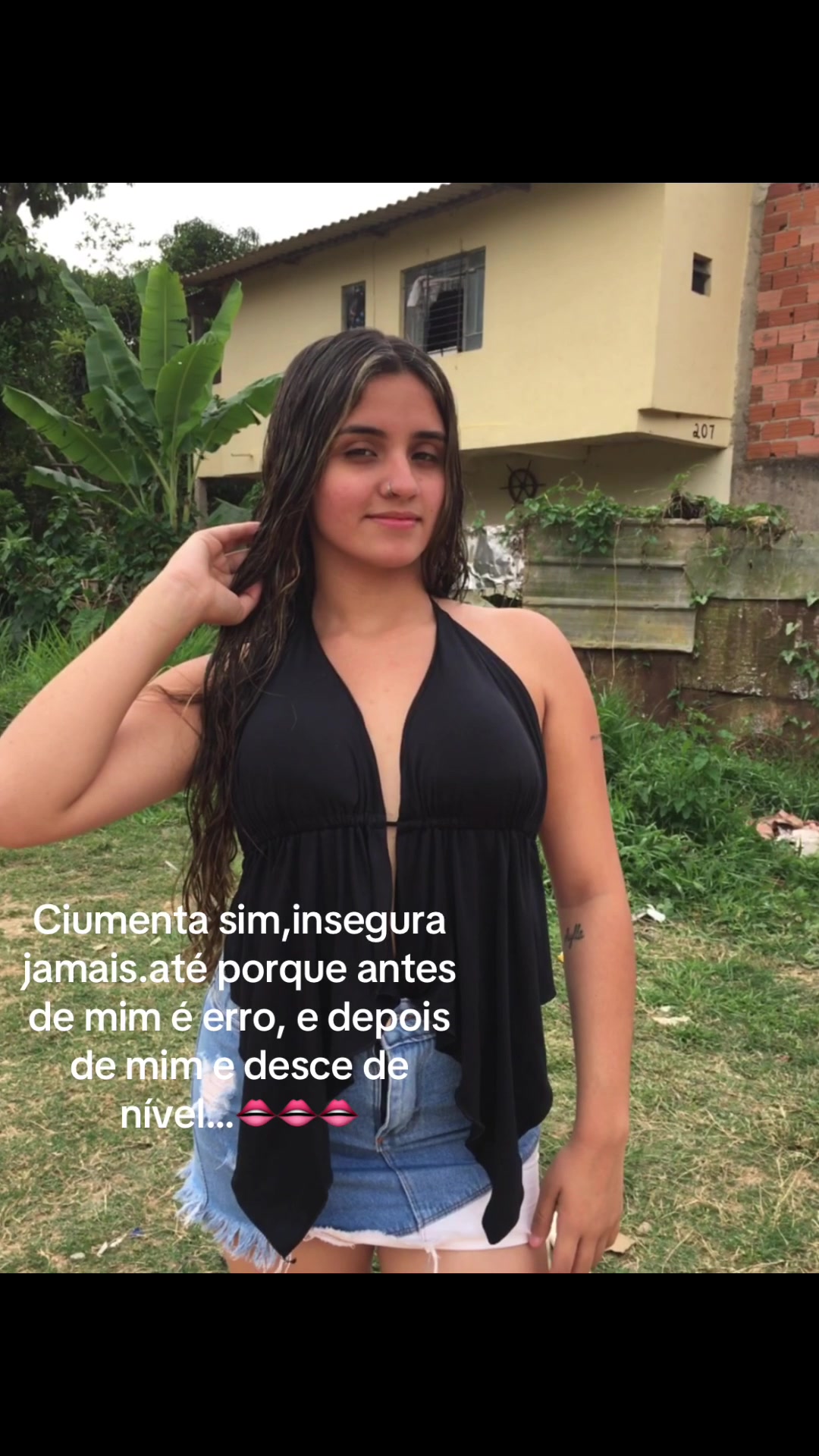 @Ana Livia