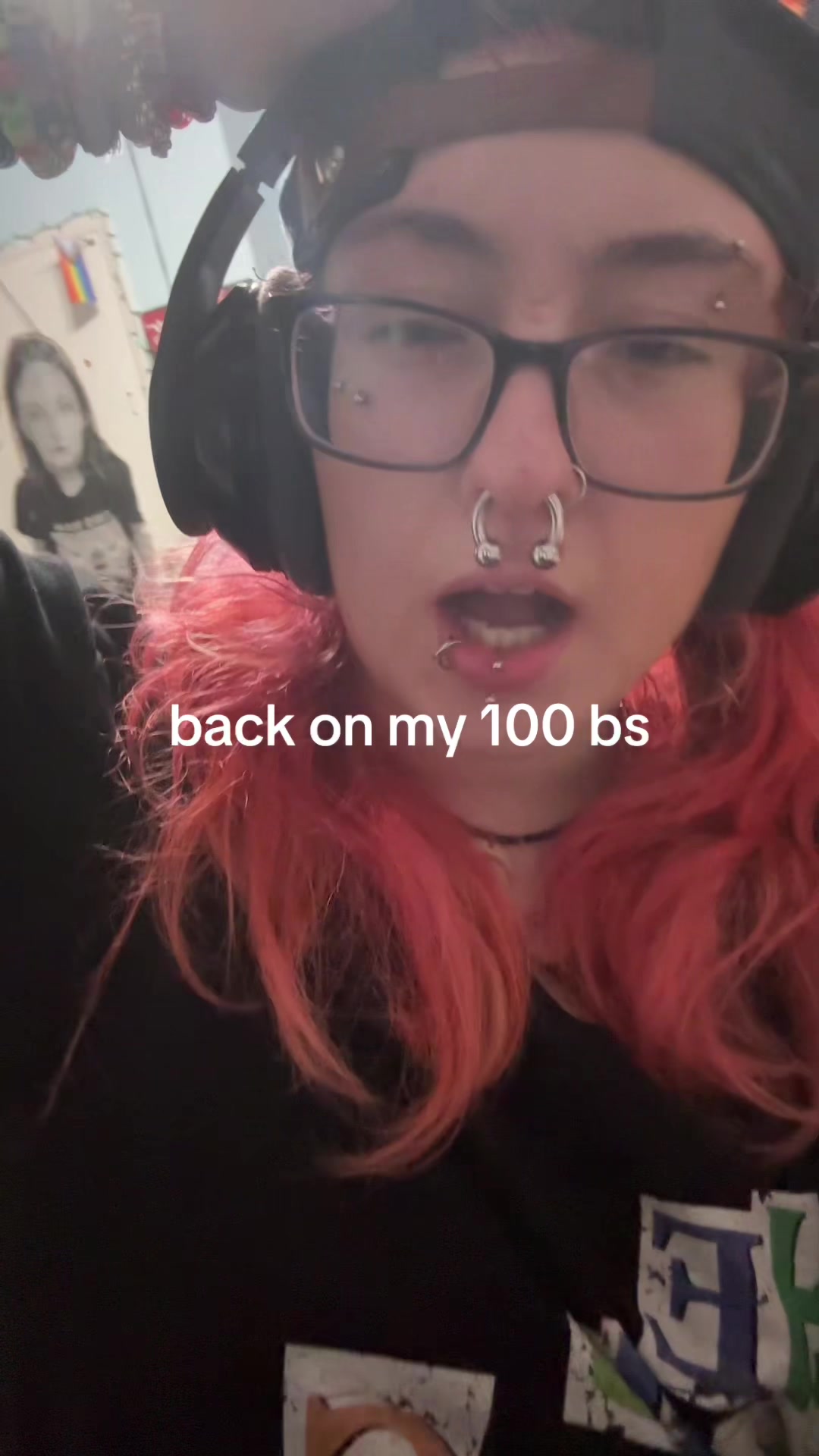 @armless.cum.circle