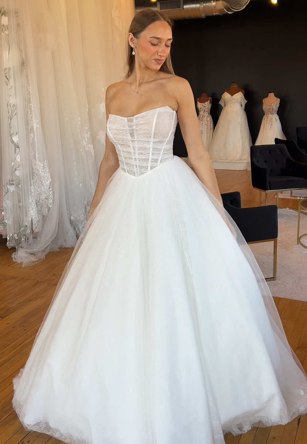 @Bon Bon Belle Bridal