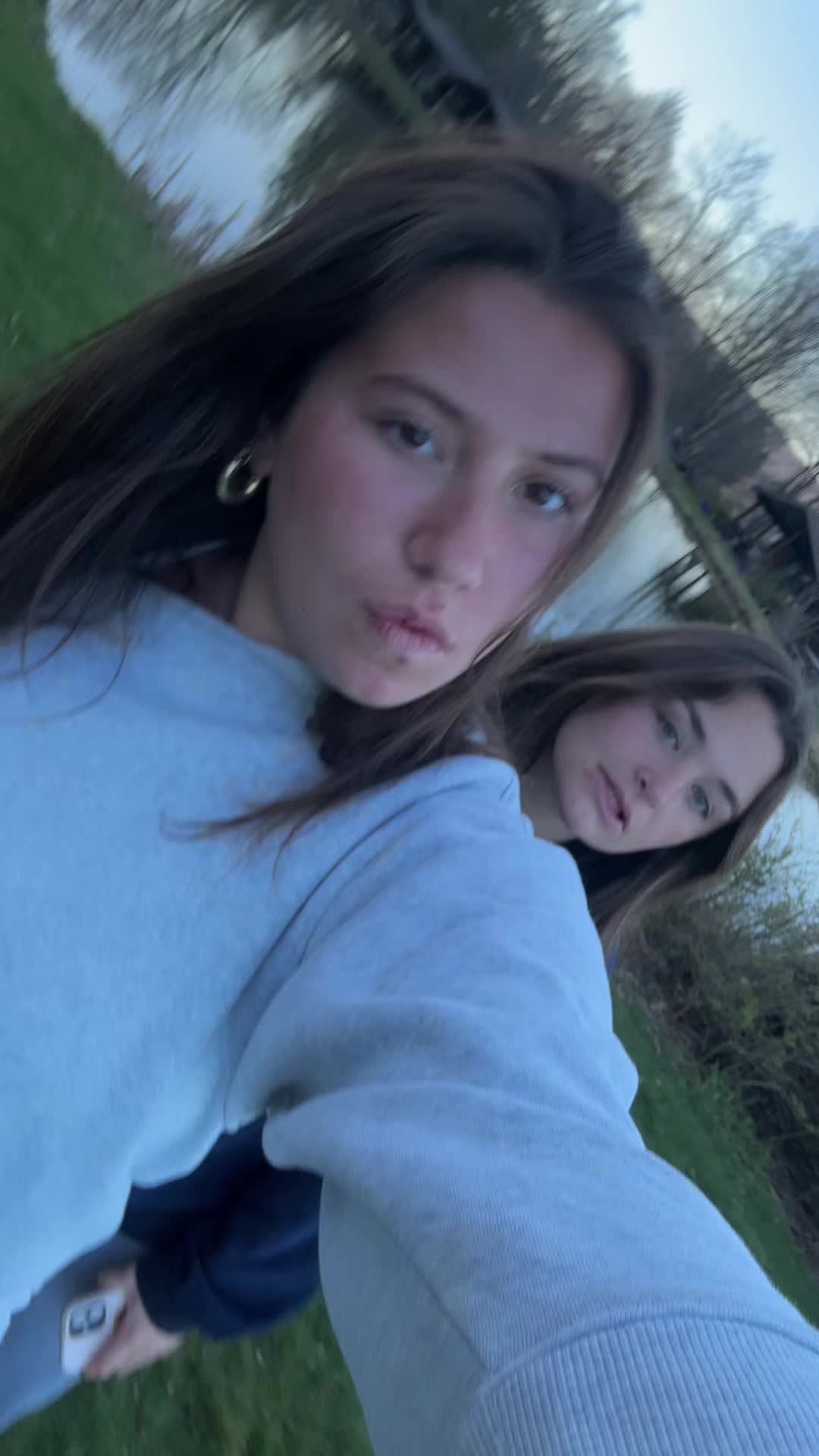 @ella