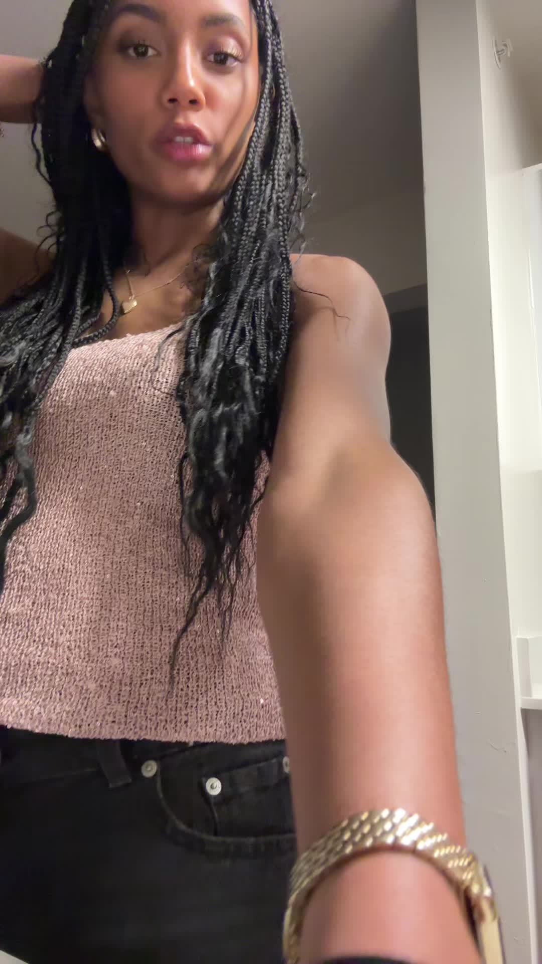 @anna