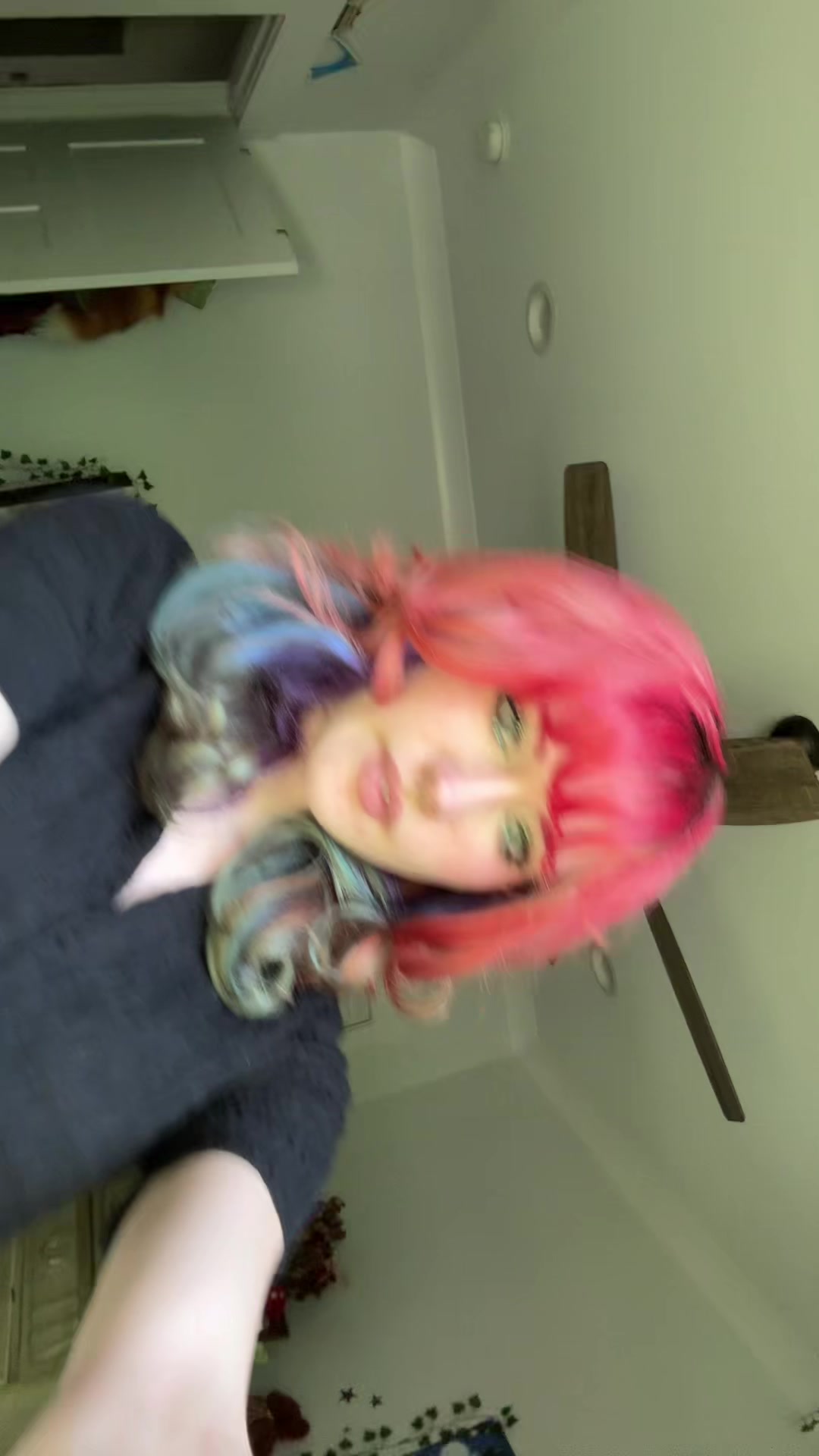 @vailious