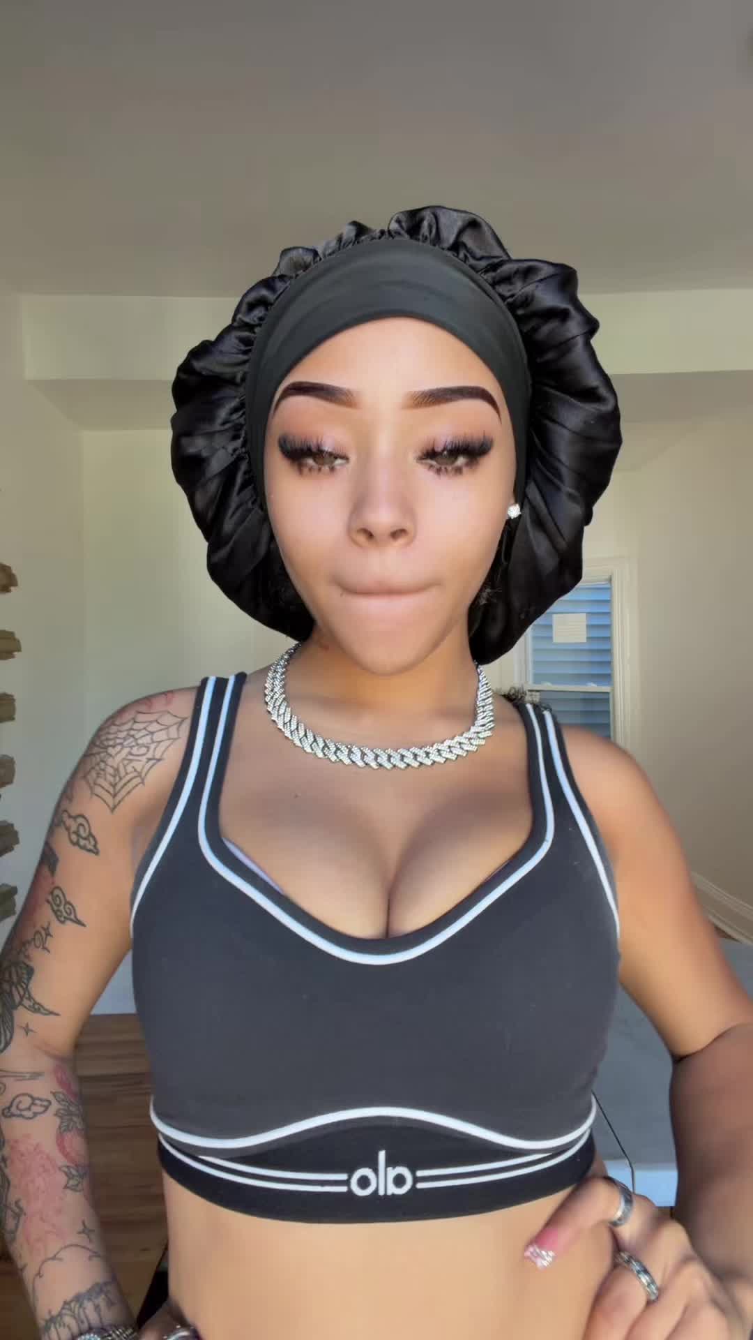 @Isiss Dior 💕🕸️