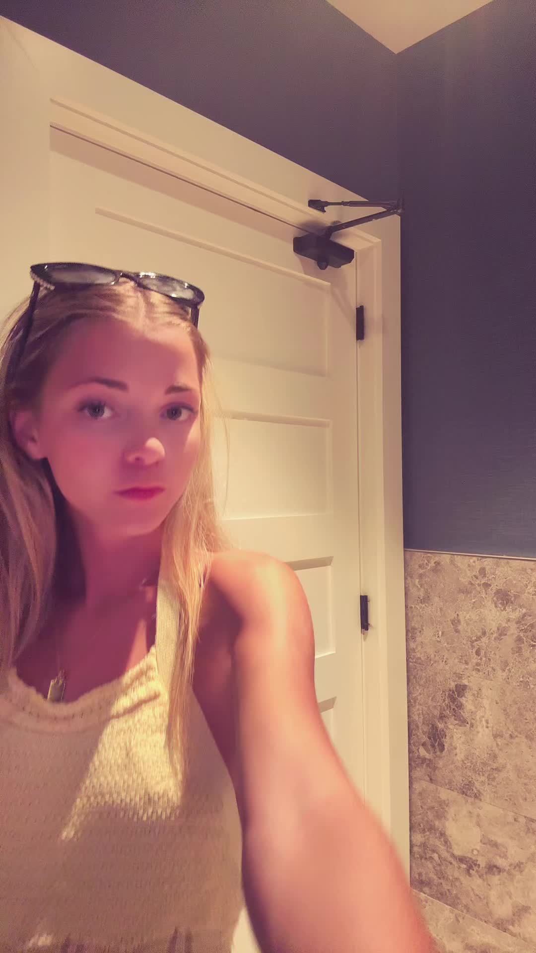 @zoeybujak